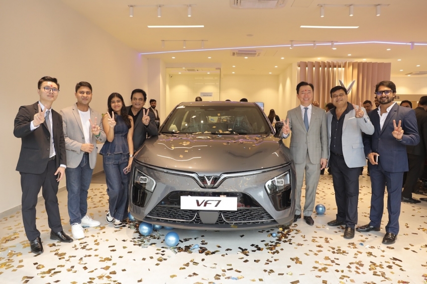 VinFast khai trương showroom đầu tiên tại Ấn Độ