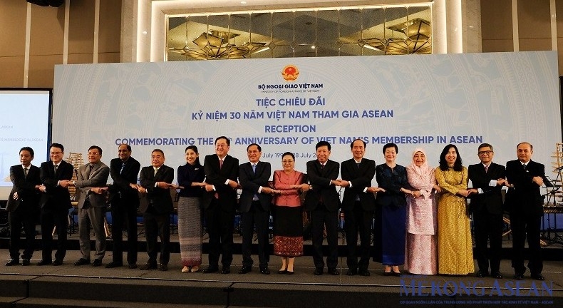 'ASEAN là cánh cửa quan trọng mở ra hành trình hội nhập của Việt Nam'