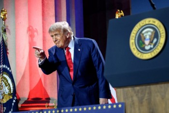 Ông Trump tuyên bố 