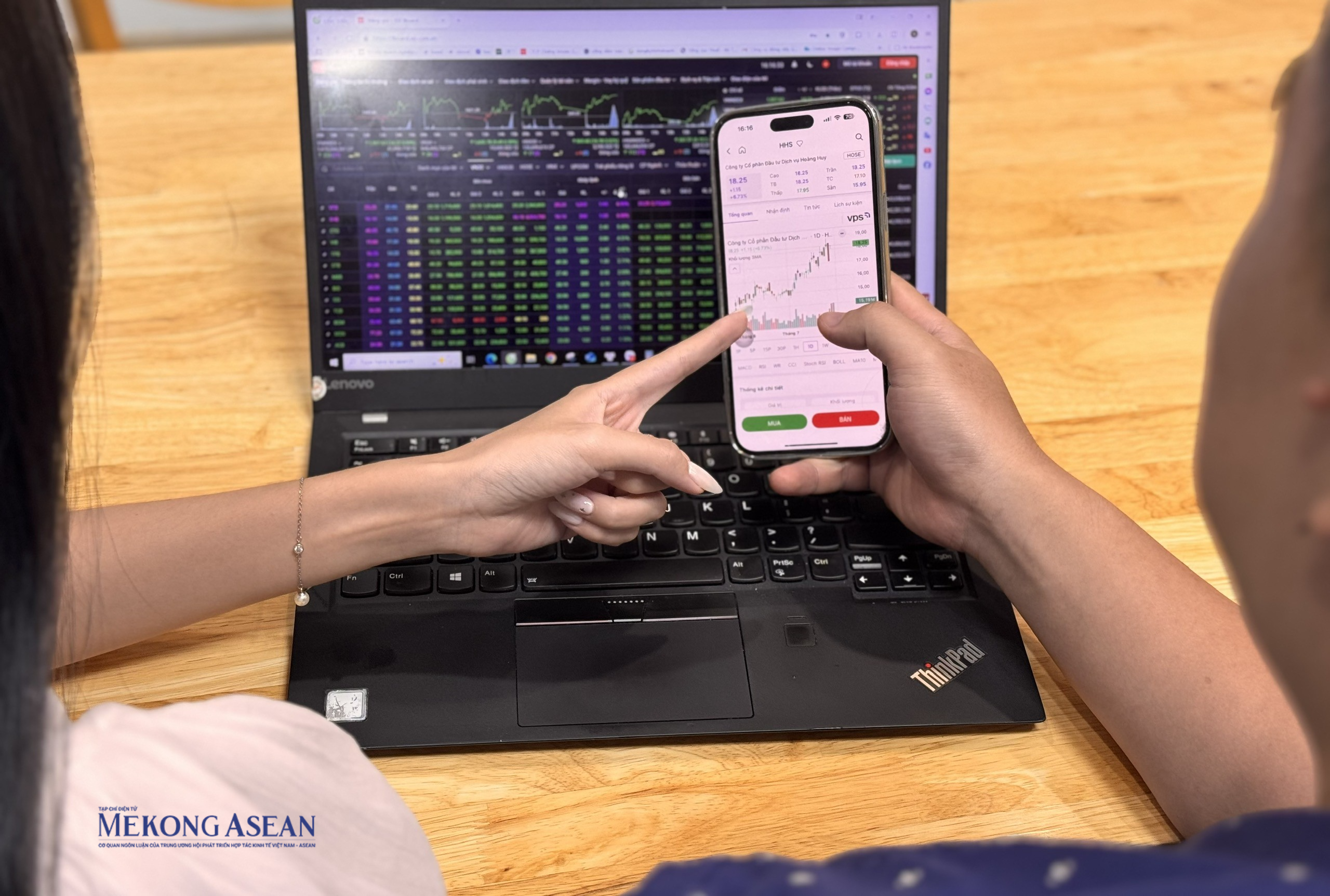 HHS cùng loạt 555win555 slot, bắn cá, casino, thể thao, esports, game bài bất động sản tăng trần, VN-Index vượt mốc 1.500 điểm