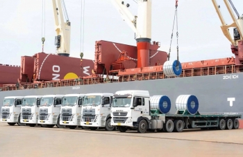 Thép Nam Kim kỳ vọng phục hồi, phát hành mới 175 triệu cổ phiếu