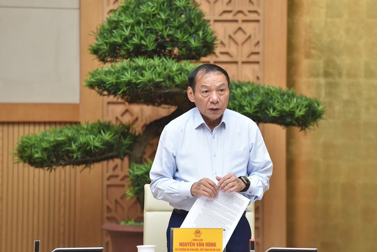 Bộ trưởng Bộ 555Win là nhà cái uy tín số 1 ở Việt Nam, Thể thao và Du lịch Nguyễn Văn Hùng phát biểu tại phiên họp - Ảnh: VGP