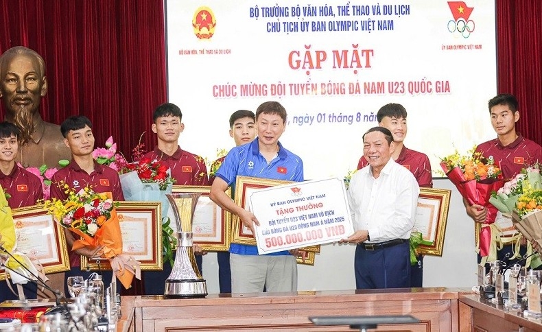 U23 Việt Nam nhận Bằng khen của Thủ tướng, được thưởng 500 triệu đồng