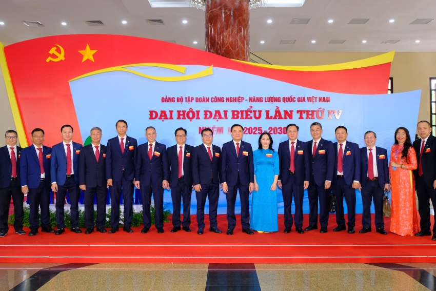 Đoàn đại biểu BSR tham dự Đại hội Đảng bộ Petrovietnam lần thứ IV