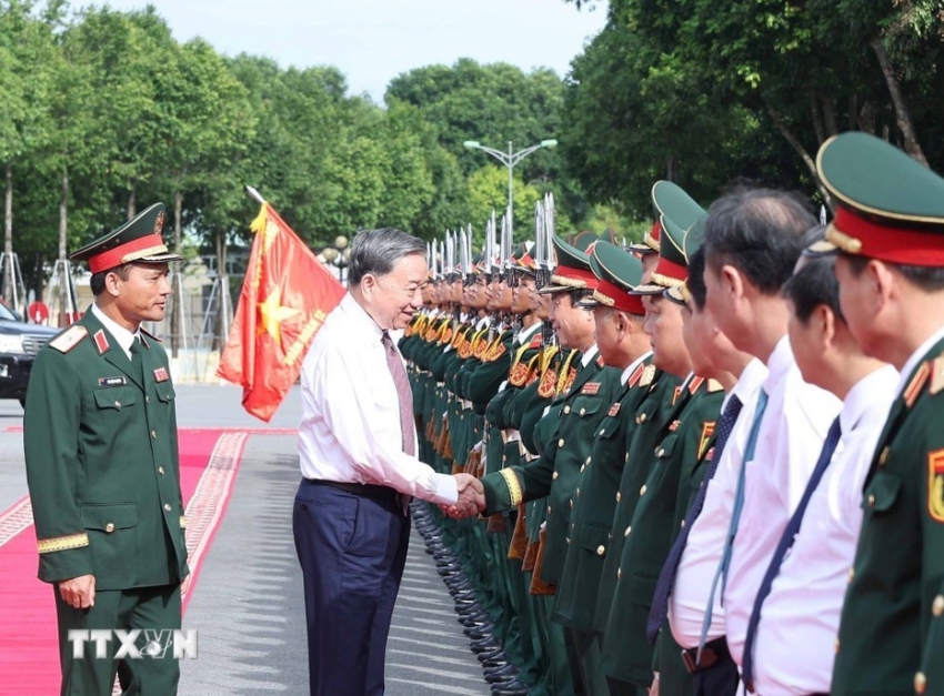 Tổng Bí thư Tô Lâm: Xây dựng Quân đoàn 12 'tinh, gọn, mạnh'