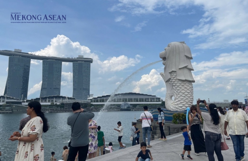 Singapore hồi hộp nâng dự báo tăng trưởng GDP năm 2025