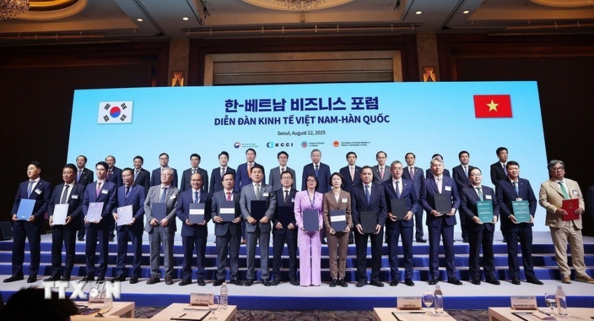 Việt Nam - Hàn Quốc ký loạt thỏa thuận hợp tác trên nhiều lĩnh vực