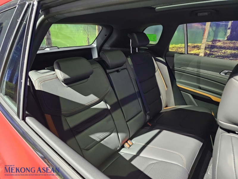'Soi' những điểm mới trên mẫu Ford Territory 2025