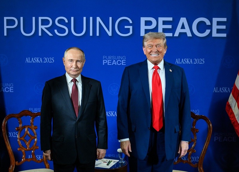 Ông Putin và ông Trump tại bang Alaska (Mỹ) ngày 15/8. Ảnh: Nhà Trắng