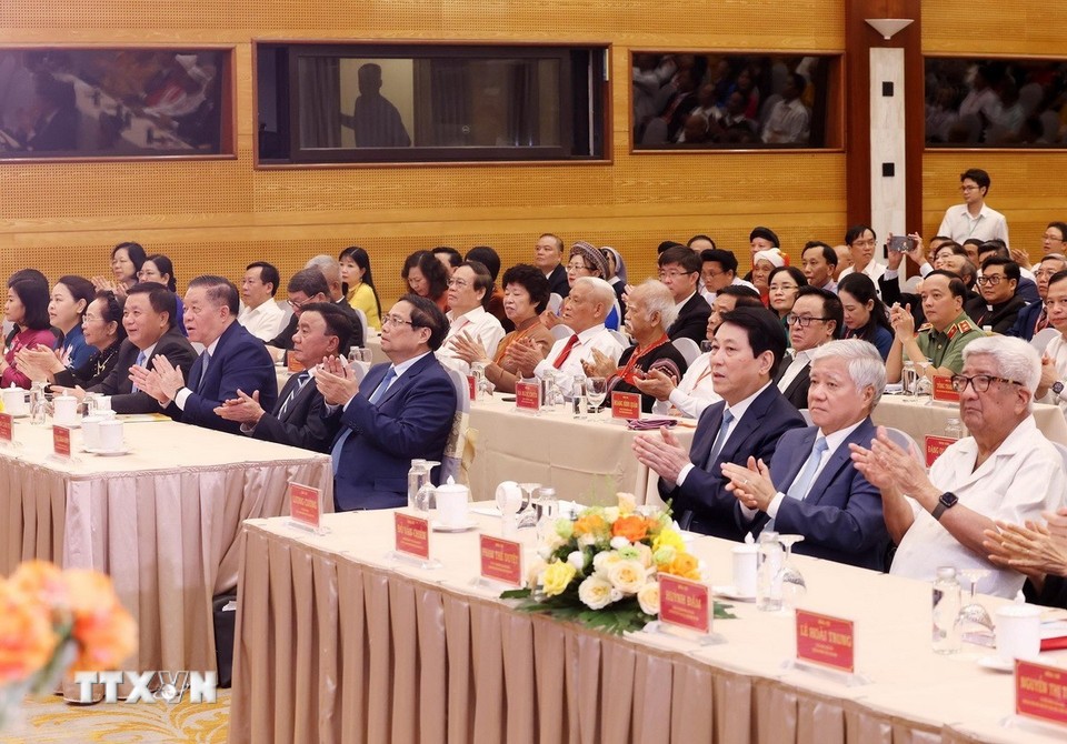 Chủ tịch nước: Phát huy tinh thần yêu nước, khát vọng vươn lên trong kỷ nguyên mới