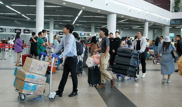 Ngành hàng không Campuchia đón hơn 4 triệu lượt khách trong 7 tháng đầu năm