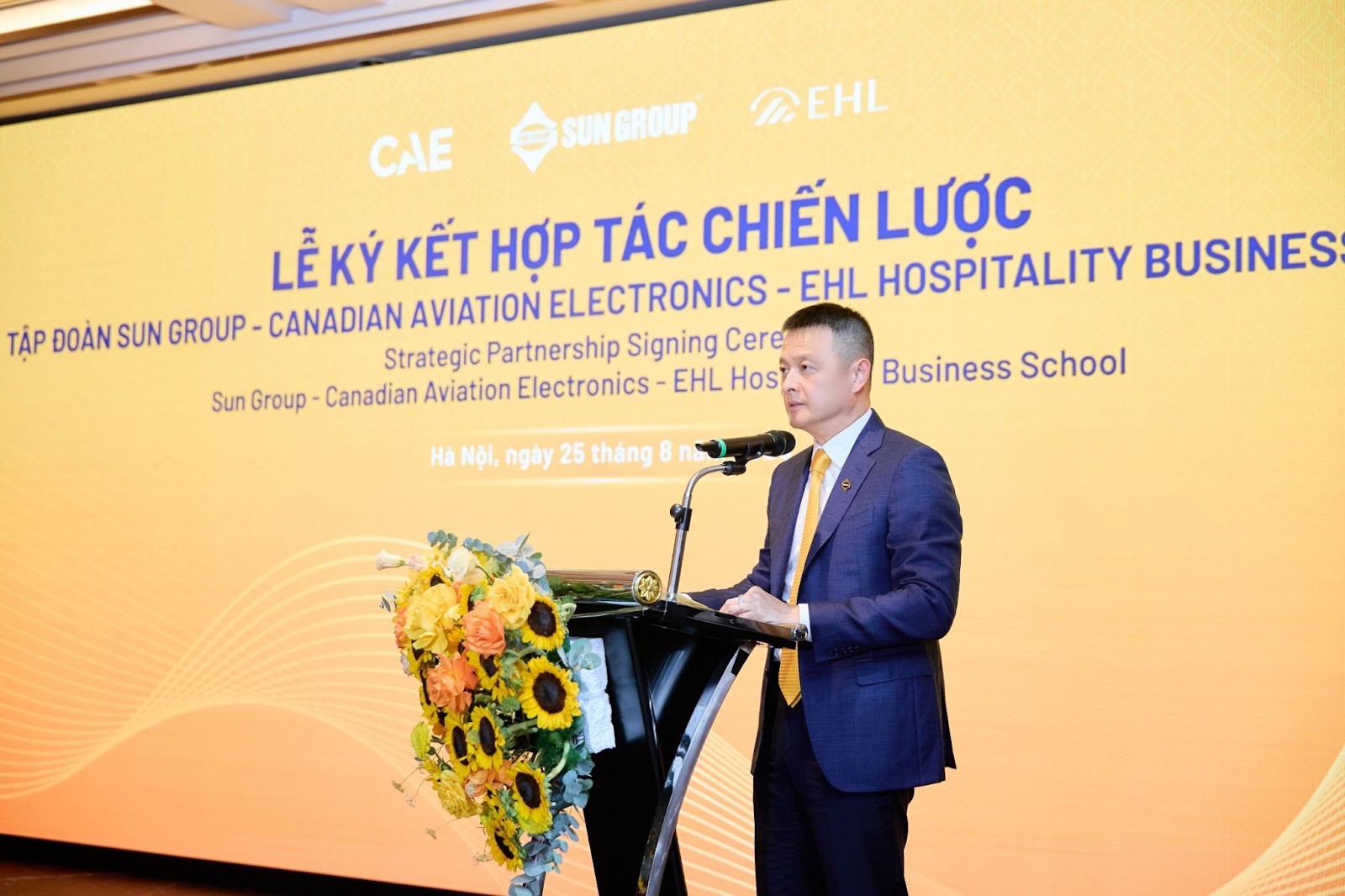 Sun Group bắt tay đối tác ngoại mở học viện hàng không
