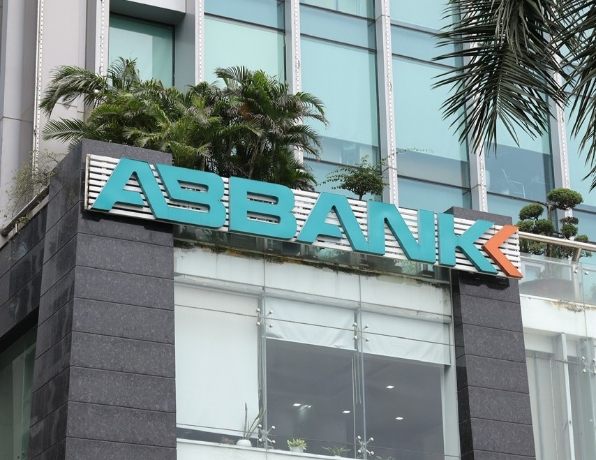 ABBank muốn thoái toàn bộ vốn tại công ty xử lý nợ ABBA
