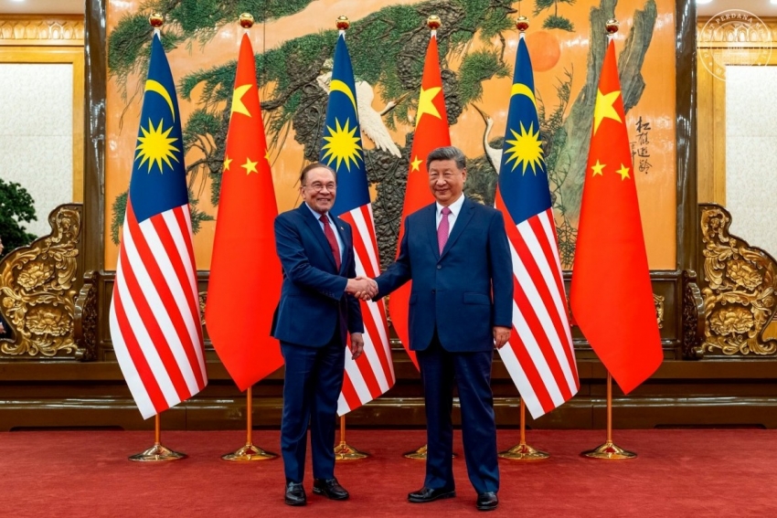 Malaysia cam kết củng cố quan hệ chiến lược với Trung Quốc