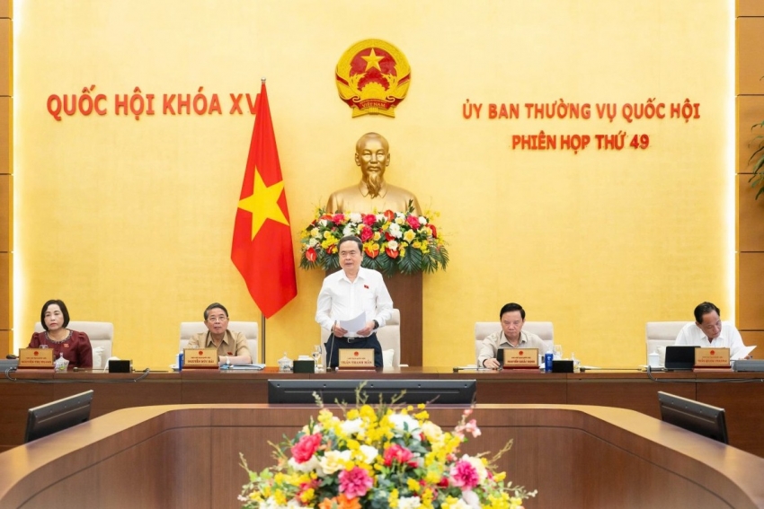 'Thông qua bằng được Luật Đất đai (sửa đổi) và Luật Quy hoạch (sửa đổi) tại kỳ họp thứ 10'