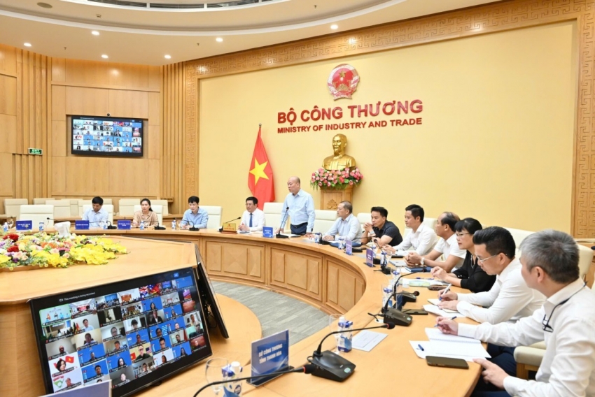 Bộ Công Thương: 7 nhóm giải pháp mở rộng thị trường xuất khẩu