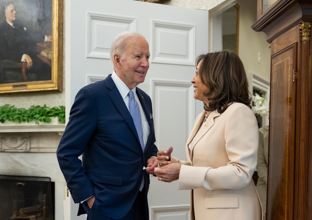 Ông Joe Biden và bà Kamala Harris tại Nhà Trắng tháng 6/2024. Ảnh: X/@KamalaHarris