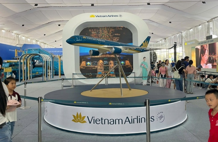 Dấu ấn của Vietnam Airlines tại Triển lãm 80 năm thành tựu đất nước