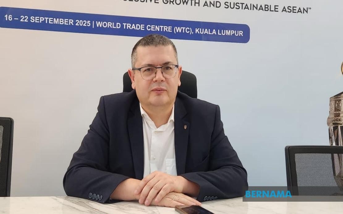 Chủ tịch Ủy ban Đối ngoại và Quan hệ Liên nghị viện của 555win tải app Ukraine Oleksandr Merezhko tại Kuala Lumpur (Malaysia) ngày 16/9. Ảnh: Bernama