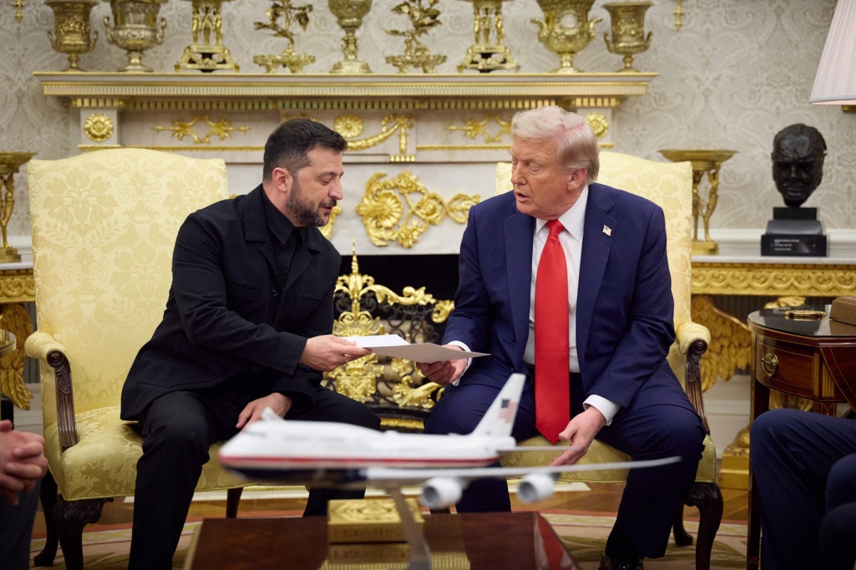 Ông Zelensky kêu gọi ông Trump trừng phạt mạnh mẽ Nga