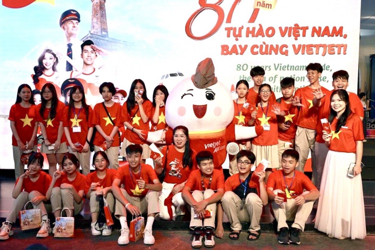Vietjet khẳng định bản lĩnh hàng không thế hệ mới tại Triển lãm 80 năm
