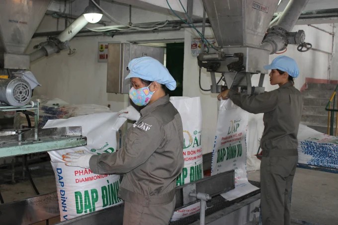VNDirect: Lợi nhuận năm 2025 của doanh nghiệp phân bón sẽ tăng trưởng mạnh