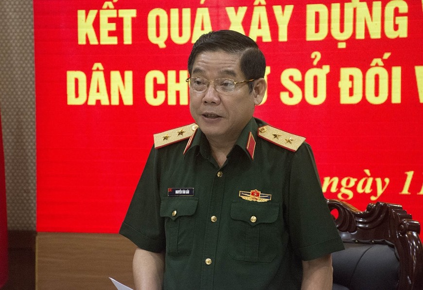Trung tướng Nguyễn Văn Gấu giữ chức Thứ trưởng Bộ Quốc phòng.