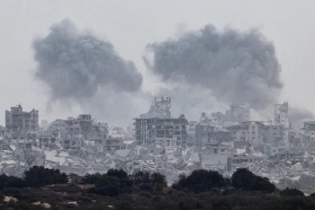 Israel vẫn tấn công Gaza trước thềm đàm phán kế hoạch hòa bình