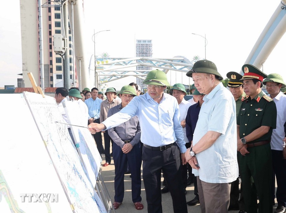 Tổng Bí thư kiểm tra công tác khắc phục hậu quả bão, lụt tại Thái Nguyên