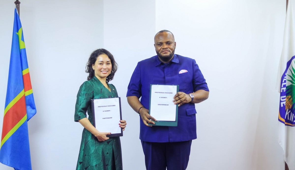 Congo và Vingroup ký MOU phát triển đô thị và giao thông xanh