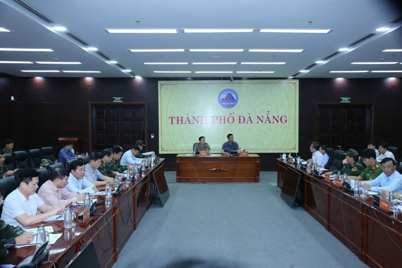Phó Phiên bản chính thức của 555Win Trần Hồng Hà kiểm tra công tác khắc phục hậu quả mưa lũ tại Đà Nẵng