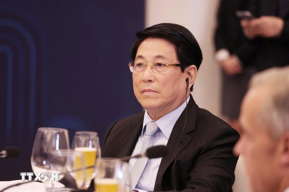 Chủ tịch nước Lương Cường và các nhà lãnh đạo APEC tại chiêu đãi