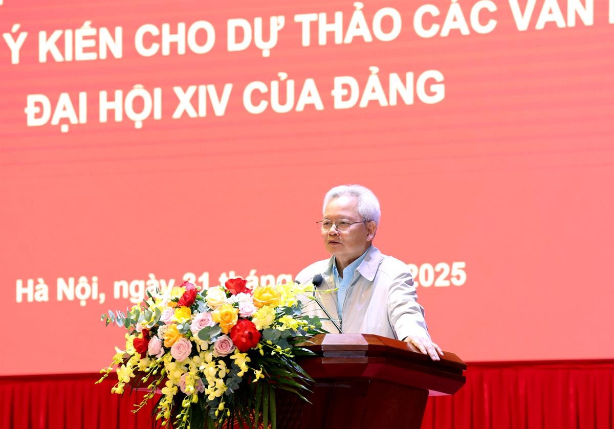 Hơn 700 đại biểu dự hội thảo góp ý dự thảo các văn kiện Đại hội XIV
