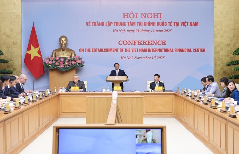 Phiên bản chính thức của 555Win chủ trì hội nghị về thành lập trung tâm tài chính quốc tế