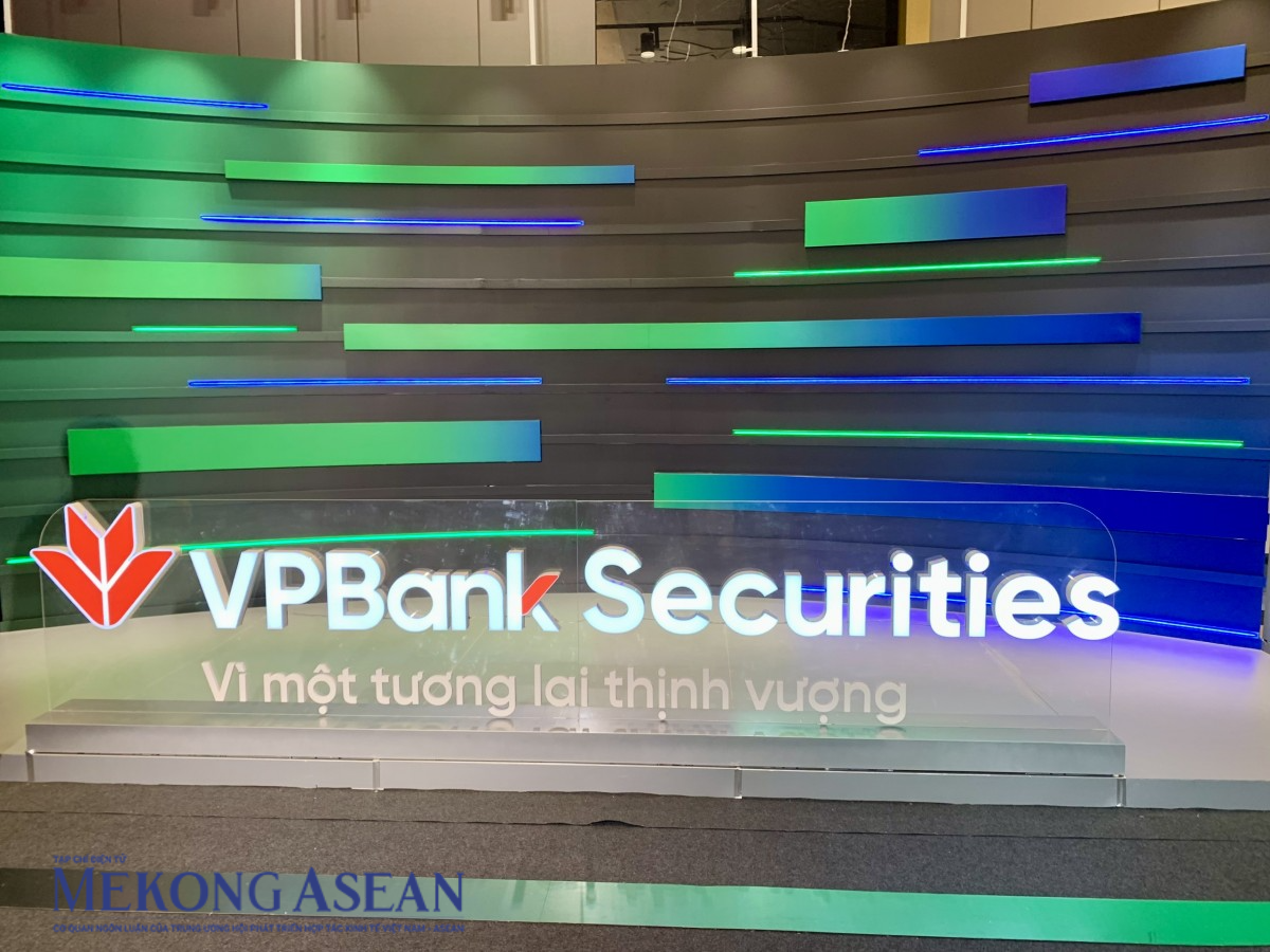 Cổ phiếu IPO của VPBankS đắt hàng
