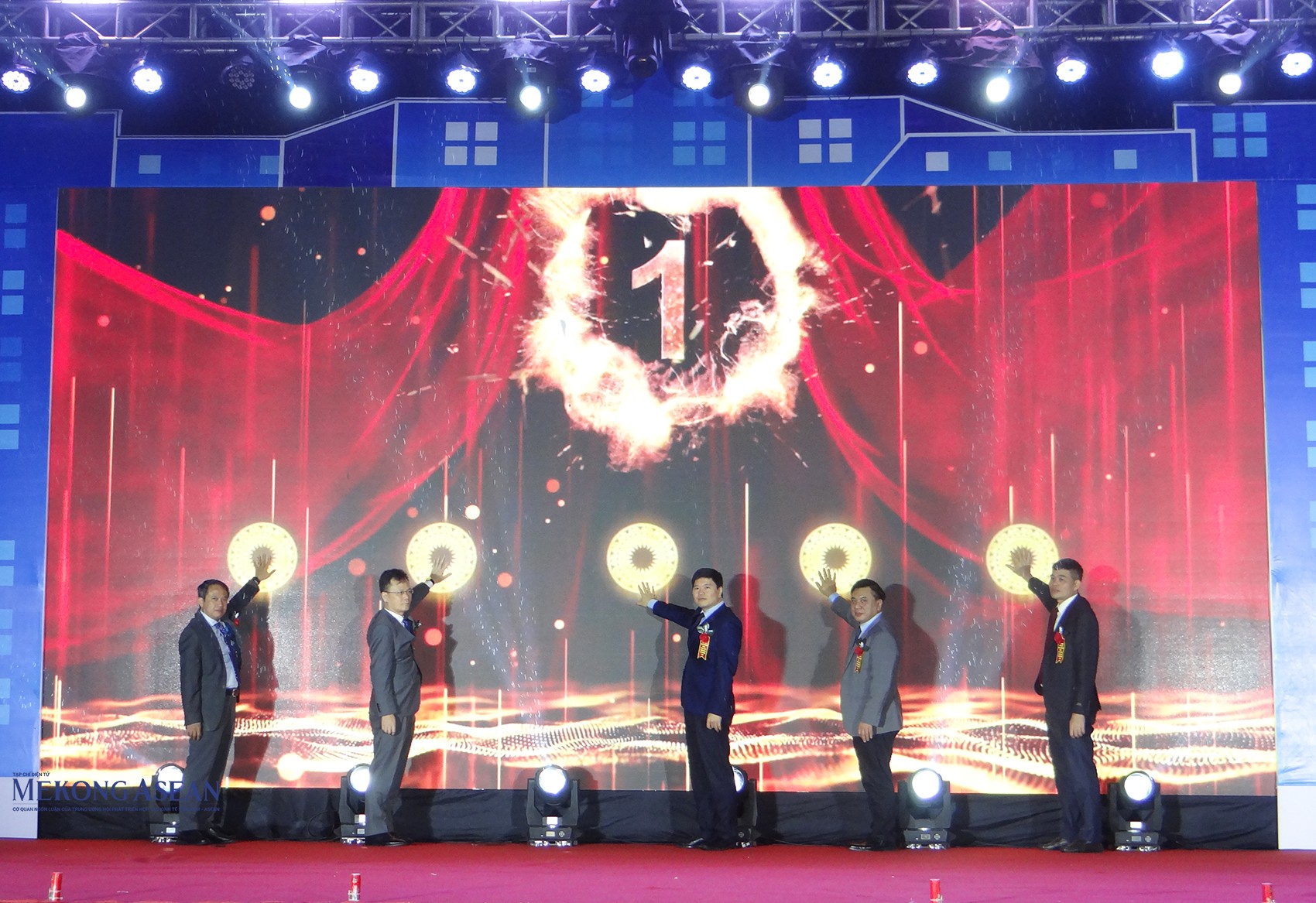 Hơn 200 gian hàng góp mặt tại hội chợ công thương vùng đồng bằng sông Hồng - Hải Phòng