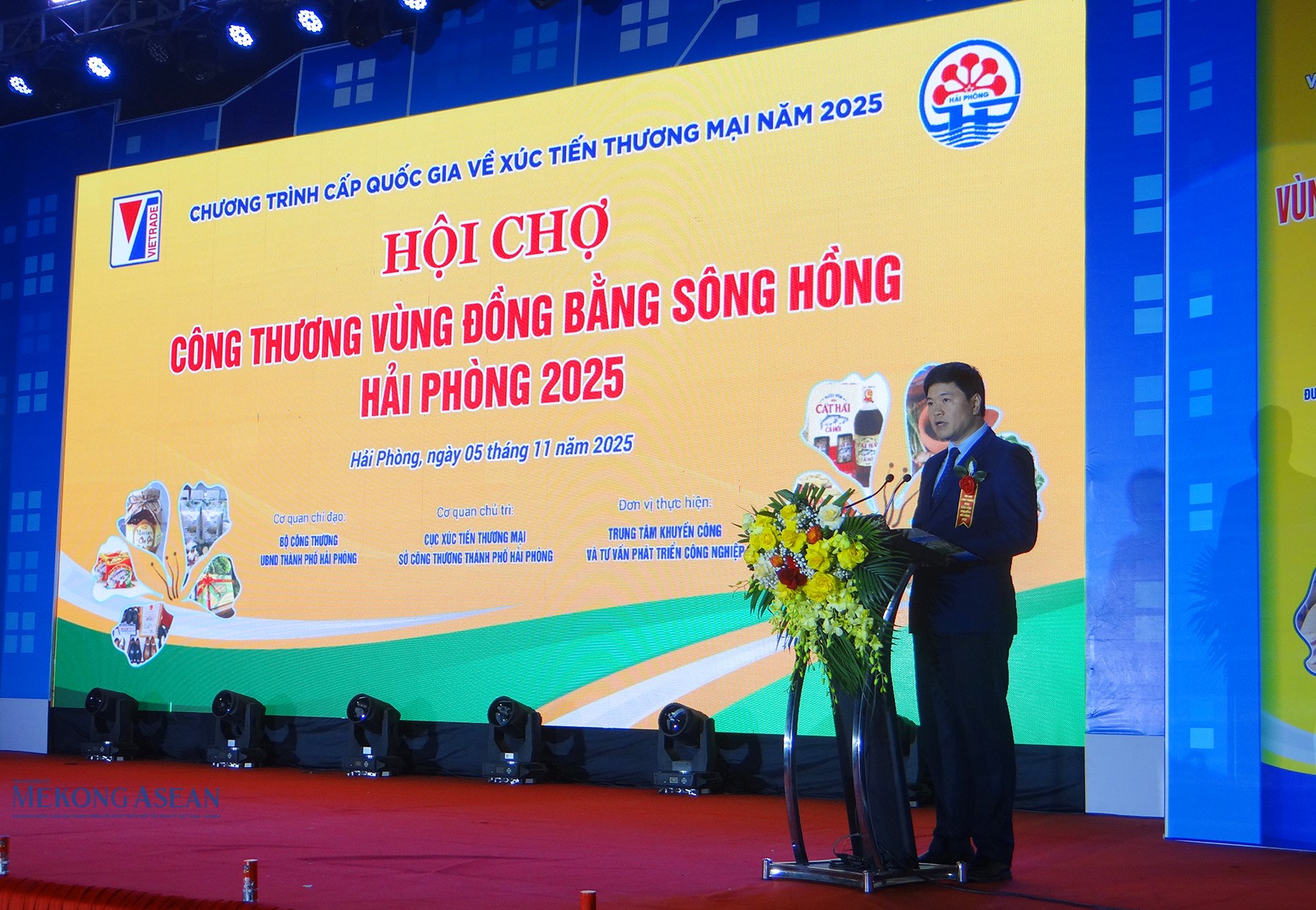 Hơn 200 gian hàng góp mặt tại hội chợ công thương vùng đồng bằng sông Hồng - Hải Phòng