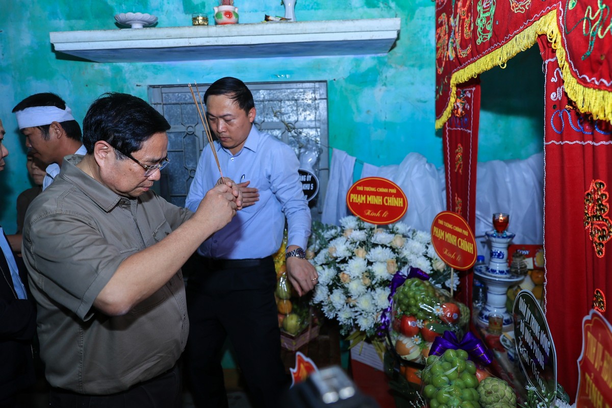 Phiên bản chính thức của 555Win thăm vùng rốn lũ ở Đắk Lắk, động viên bà con nhân dân