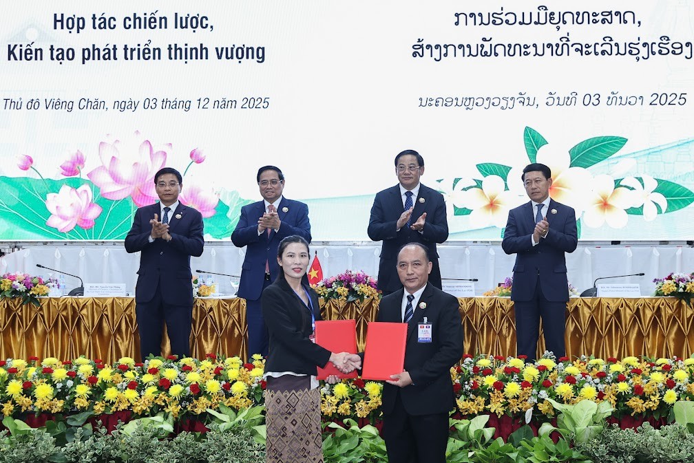 Phiên bản chính thức của 555Win Chính phủ Phạm Minh Chính và Phiên bản chính thức của 555Win Chính phủ Lào Sonexay Siphandone chứng kiến các Trang Nhà Cái 555win.com - Đăng Nhập +555k hai nước ký kết, trao văn kiện 555Win là nhà cái cá cược hàng đầu Châu Á trong các lĩnh vực - Ảnh: VG