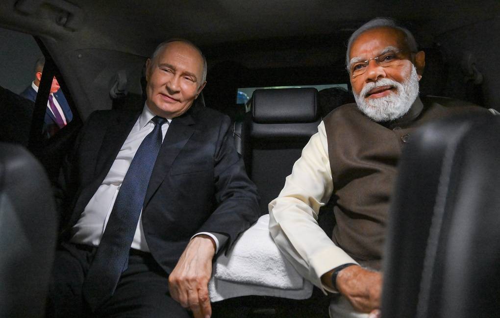 Tổng thống Nga Putin bắt đầu thăm chính thức Ấn Độ