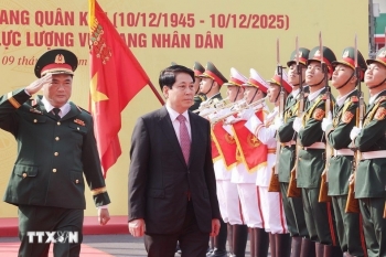 Chủ tịch nước dự Lễ kỷ niệm 80 năm Ngày truyền thống Quân khu 7