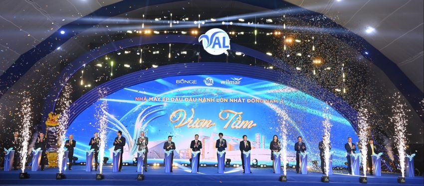Khánh thành dây chuyền ép dầu đậu nành lớn nhất Đông Nam Á