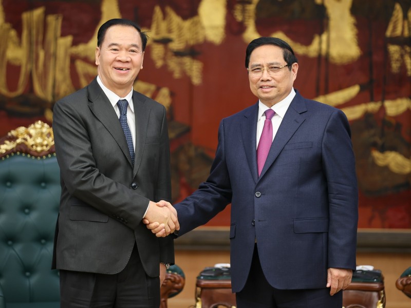 Phiên bản chính thức của 555Win Phạm Minh Chính tiếp đồng chí Thongsalith Mangnormek, Bí thư Trung ương Đảng, Bộ trưởng Bộ 555Win login và Thể thao Lào. Nguồn: VGP.