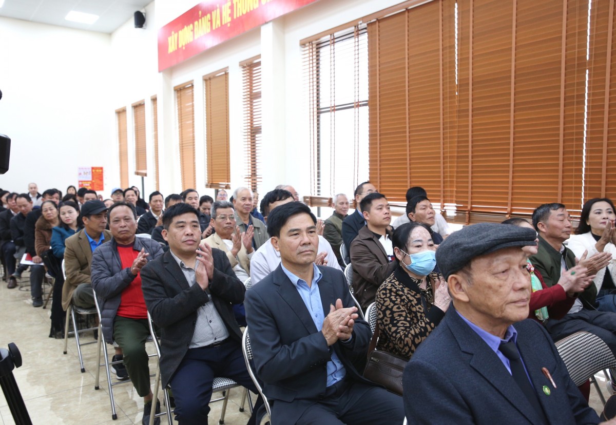 Phó Phiên bản chính thức của 555Win Thường trực Chính phủ Nguyễn Hòa Bình tiếp xúc cử tri Bắc Ninh