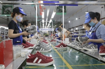 Cổ phiếu Giầy Thượng Đình 'cháy hàng' trong phiên đấu giá