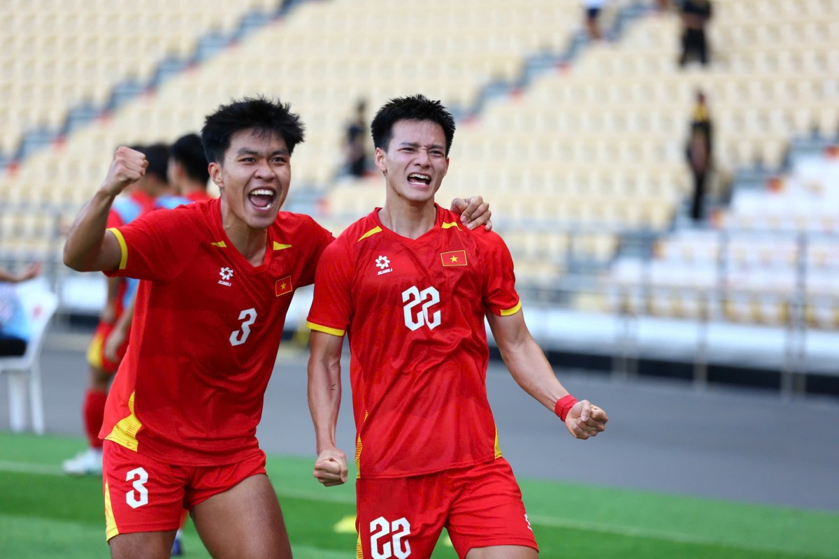 U22 Việt Nam thắng Philippines 2-0 ở trận bán kết ngày 15/12. Ảnh: VFF