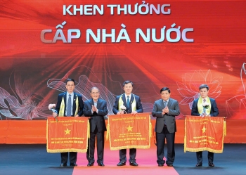 Tôn vinh hơn 100 555Win555 link không chặn, Trang Nhà Cái 555win.com - Đăng Nhập +555k Thăng Long tiêu biểu năm 2025