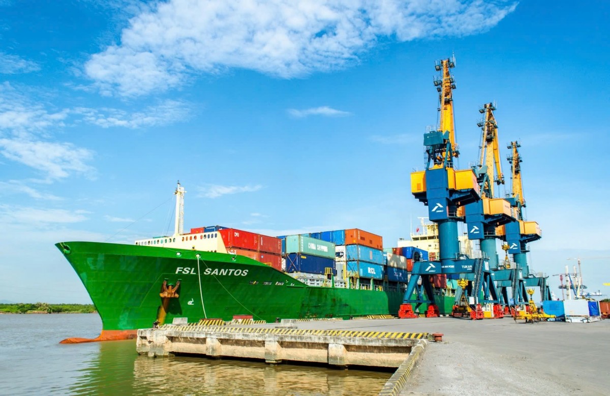 Nhóm Viconship rót thêm vốn vào Vận tải Xếp dỡ Hải An
