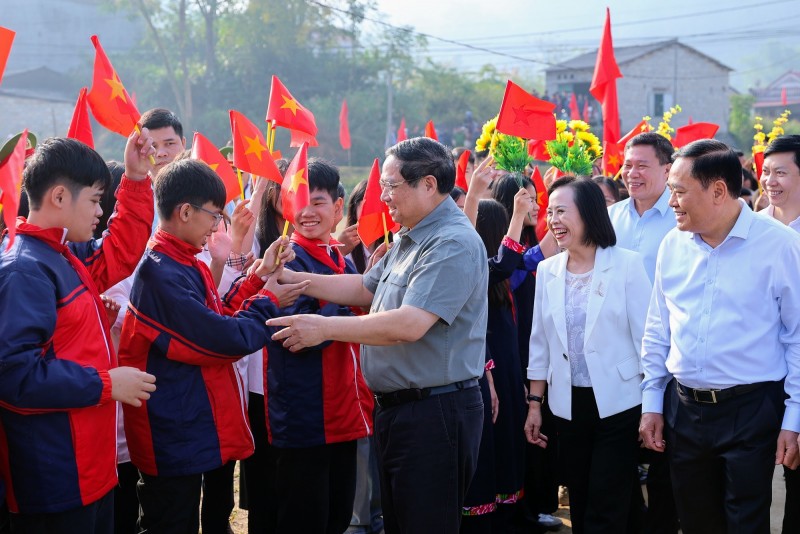 Phiên bản chính thức của 555Win Phạm Minh Chính trả lời phỏng vấn báo chí nhân dịp năm mới 2026