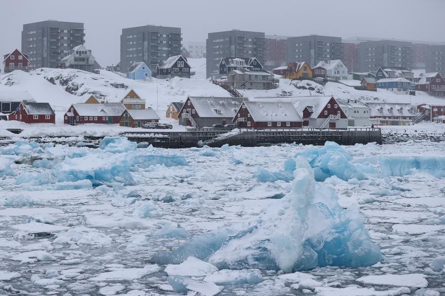Quan chức châu Âu cảnh báo kịch bản Mỹ tiếp quản Greenland